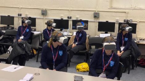 Police Cadets try out virtual reality headsets